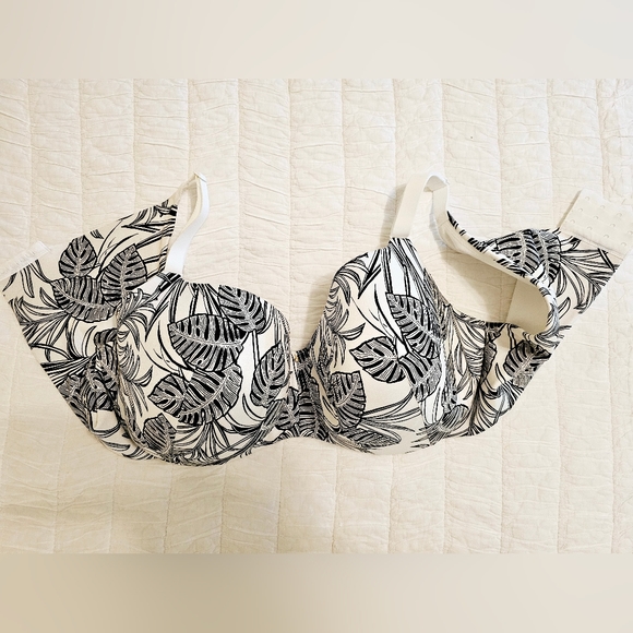 Cacique 44DDD lightly lined Balconette - Picture 2 of 6